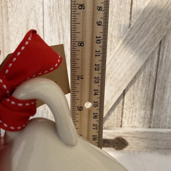 Rae Dunn Under The Mistletoe Birdhouse - Picture 6 of 6